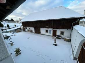 Thumbnail von Historic house with potential and land for development (auction process)