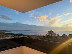 Thumbnail von Moderne Villa mit traumhaften Meerblick, Region Novalja