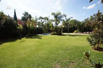 Thumbnail von villa for sale in - Puerto Banus