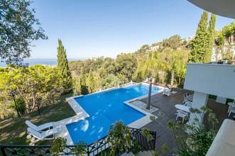 Thumbnail von villa for sale in - Altos de los Monteros