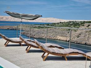 Thumbnail von Hochwertiges Appartementhaus mit traumhaften Meerblick, Region Karlobag