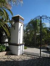 Thumbnail von villa for sale in - New Golden Mile