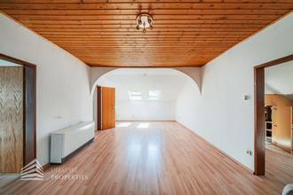 Thumbnail von Historische Villa mit Studie für Ausbauprojekt in Grinzinger Bestlage