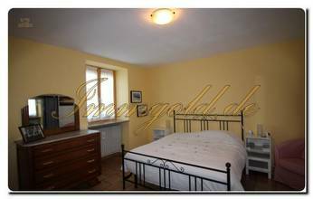 Thumbnail von Immo0gold gepflegtes Haus mit Garten in Panoramalage