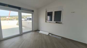 Thumbnail von Modernes Penthouse mit großer Terrasse und Meerblick