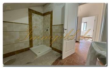 Thumbnail von Aparte Neubau-Villa mit Meerblick und Grundstück.