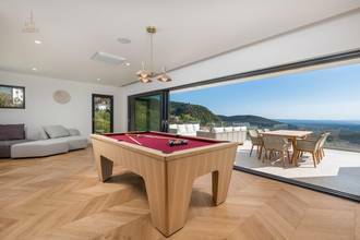 Thumbnail von Villa de diseño de alta calidad con vistas panorámicas al mar, región de Hreljin