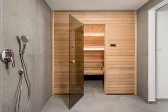 Thumbnail von Villa de diseño de alta calidad con vistas panorámicas al mar, región de Hreljin