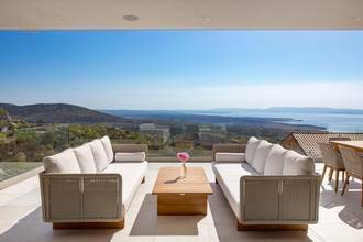 Thumbnail von Villa de diseño de alta calidad con vistas panorámicas al mar, región de Hreljin