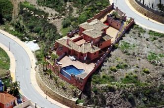 Thumbnail von Luxus-Villa in Elviria R2122256