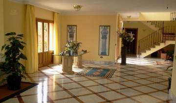 Thumbnail von Luxus-Villa in Elviria R2122256