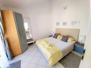 Thumbnail von Mehrfamilienhaus mit Meerblick und Pool in Slatine, Insel Ciovo