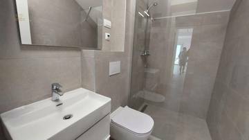 Thumbnail von Moderne Neubau-Appartements mit Meerblick in Novalja