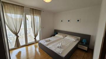 Thumbnail von Doppelhaushälfte mit Pool und Meerblick in Dramalj, Crikvenica