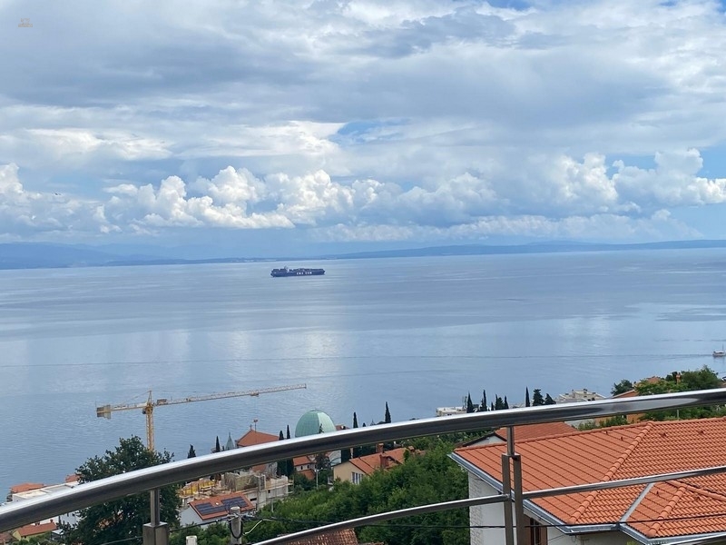 Wohnung mit traumhaftem Meerblick