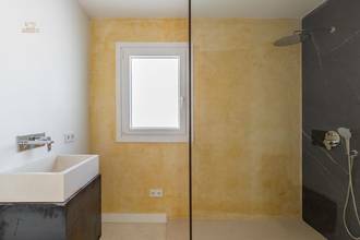 Thumbnail von Exklusive Villa mit großer Dachterrasse und Meerblick in Genova