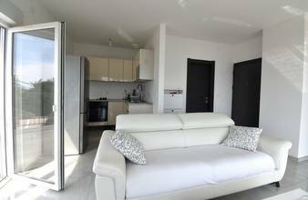 Thumbnail von Modernes Appartement nahe dem Meer