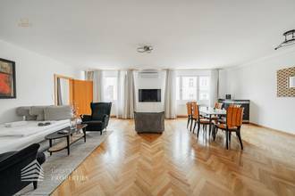 Thumbnail von Volledig gerenoveerd huis met 4 eenheden en ruwe zolder, nabij Sternwartepark