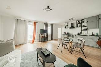 Thumbnail von Volledig gerenoveerd huis met 4 eenheden en ruwe zolder, nabij Sternwartepark