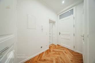 Thumbnail von Wunderschöne 3-Zimmer Altbauwohnung im EG, Erstbezug!