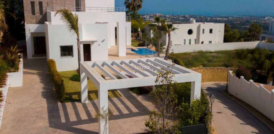 Thumbnail von 4 Bedroom Villa For Sale In Benahavís