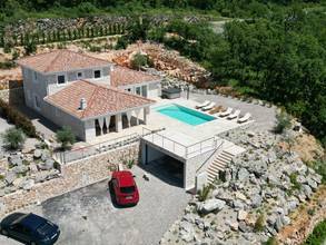 Thumbnail von Mediterrane Villa mit Swimmingpool und Meerblick