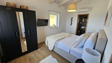 Thumbnail von Mediterrane Villa mit Swimmingpool und Meerblick