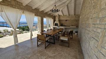 Thumbnail von Mediterrane Villa mit Swimmingpool und Meerblick