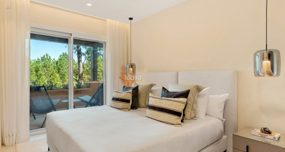 Thumbnail von 4 Bedroom Apartment - Middle Floor For Sale In New Golden Mile