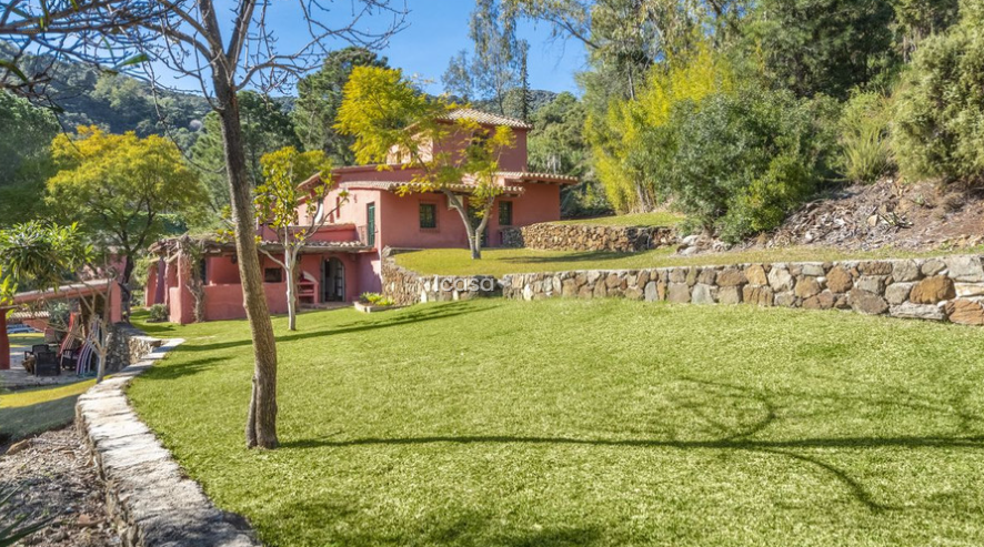 Thumbnail von 5 Bedroom Villa For Sale In Benahavís