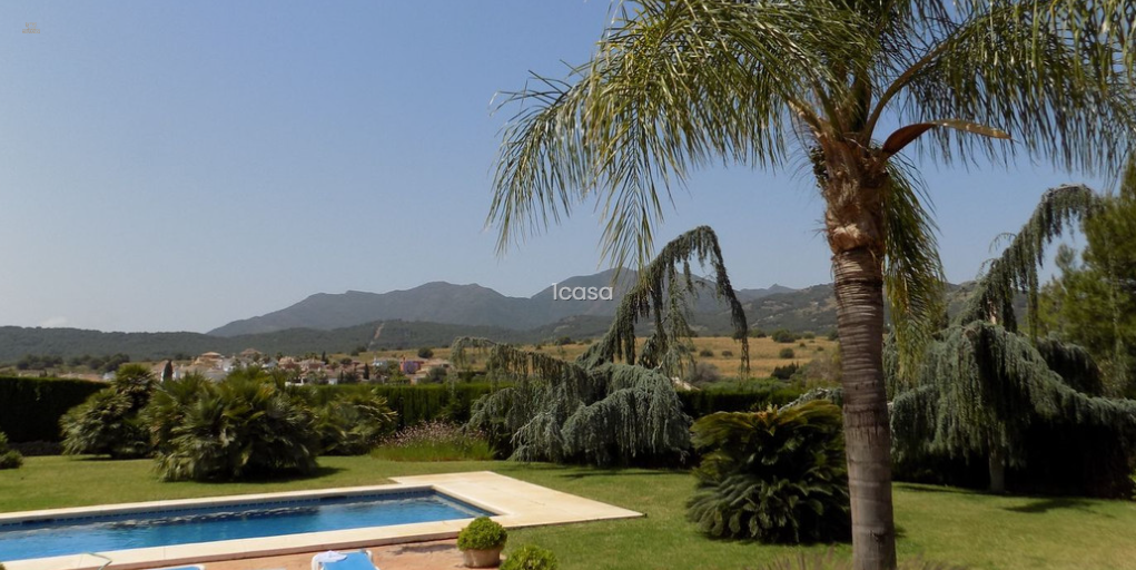 Thumbnail von 9 Bedroom Villa - Finca For Sale In Coín