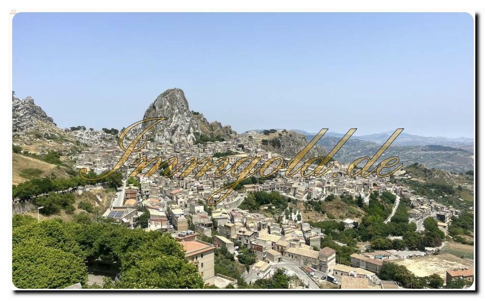 Thumbnail von Ferienanlage mit riesigem Grundstück nahe Caltabellotta