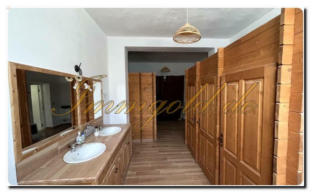 Thumbnail von Ferienanlage mit riesigem Grundstück nahe Caltabellotta