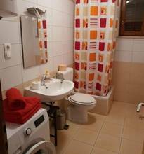 Thumbnail von Gepflegtes Mehrfamilienhaus mit Meerblick in Klenovica