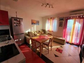 Thumbnail von Gepflegtes Mehrfamilienhaus mit Meerblick in Klenovica