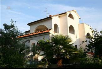 Thumbnail von Exklusives Mehrfamilienhaus mit Meerblick in Porec