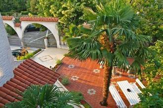 Thumbnail von Exklusives Mehrfamilienhaus mit Meerblick in Porec