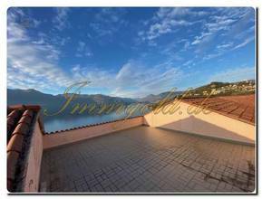 Thumbnail von Immogold, aparte Eckwohnung, drei Zimmer, mit drei Terrassen