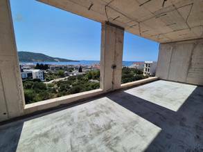 Thumbnail von Moderne Neubau-Appartements (EG-Wohnungen mit Pool und Garten)