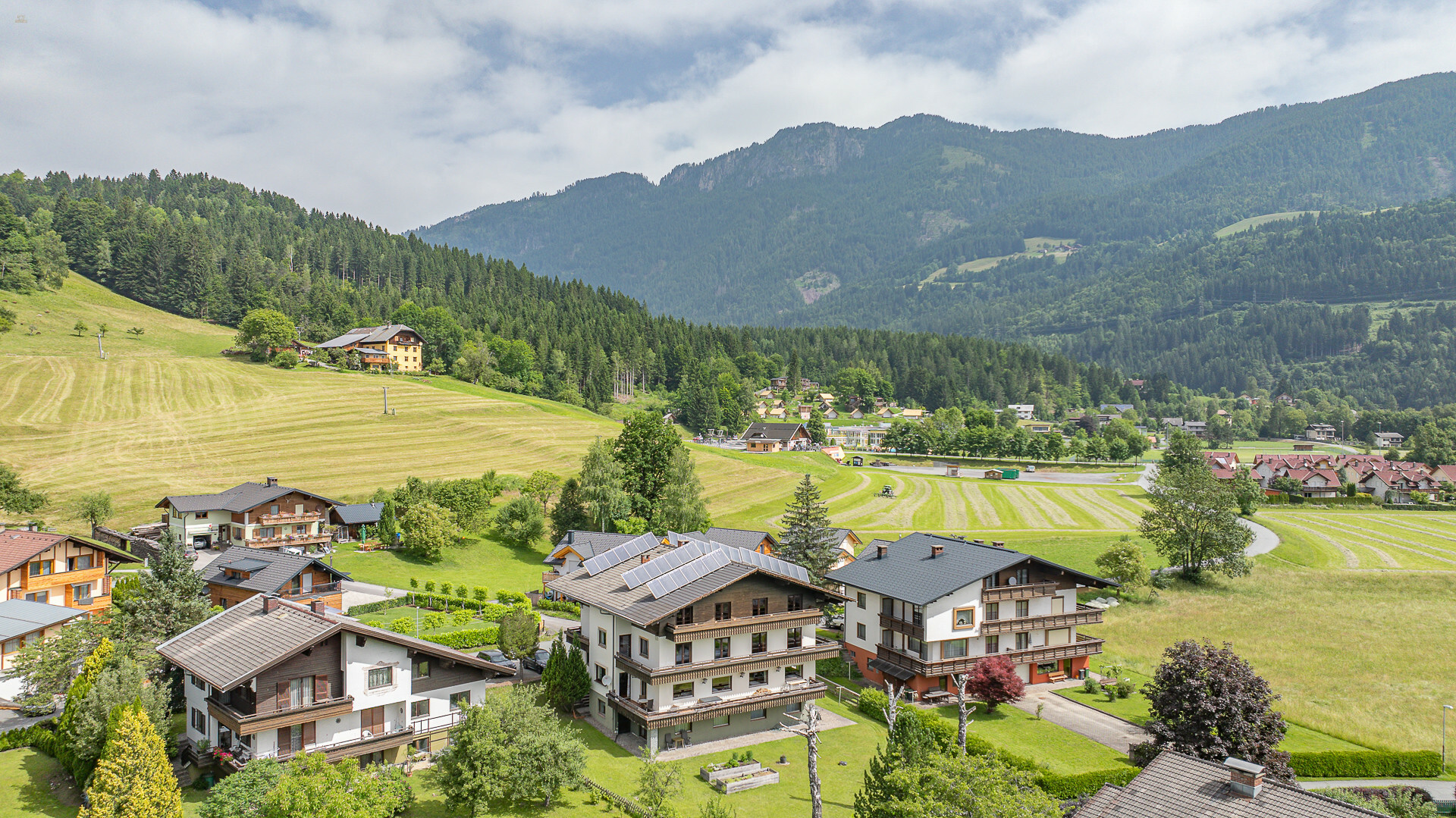 Thumbnail von großzügige Pension in sehr guter Lage