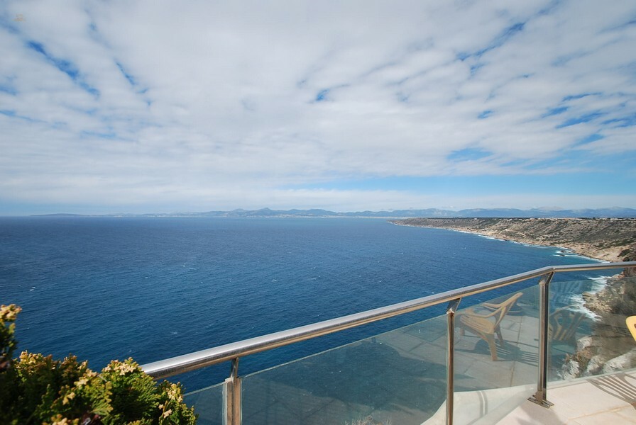 Mediterrane Villa mit traumhaftem Meerblick