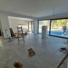 Thumbnail von Moderne Villa mit Swimmingpool in der 1. Reihe zum Meer / Yachthafen