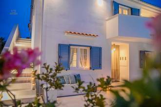 Thumbnail von Mediterranes Haus mit Pool nahe dem Meer