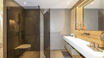 Thumbnail von Роскошная квартира с бассейном в центральном престижном районе