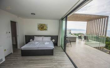 Thumbnail von Luxus-Penthouse mit Panorama-Meerblick