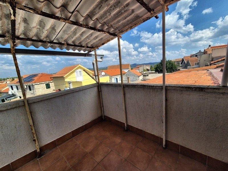 Stadthaus mit Terrasse - zur Renovierung