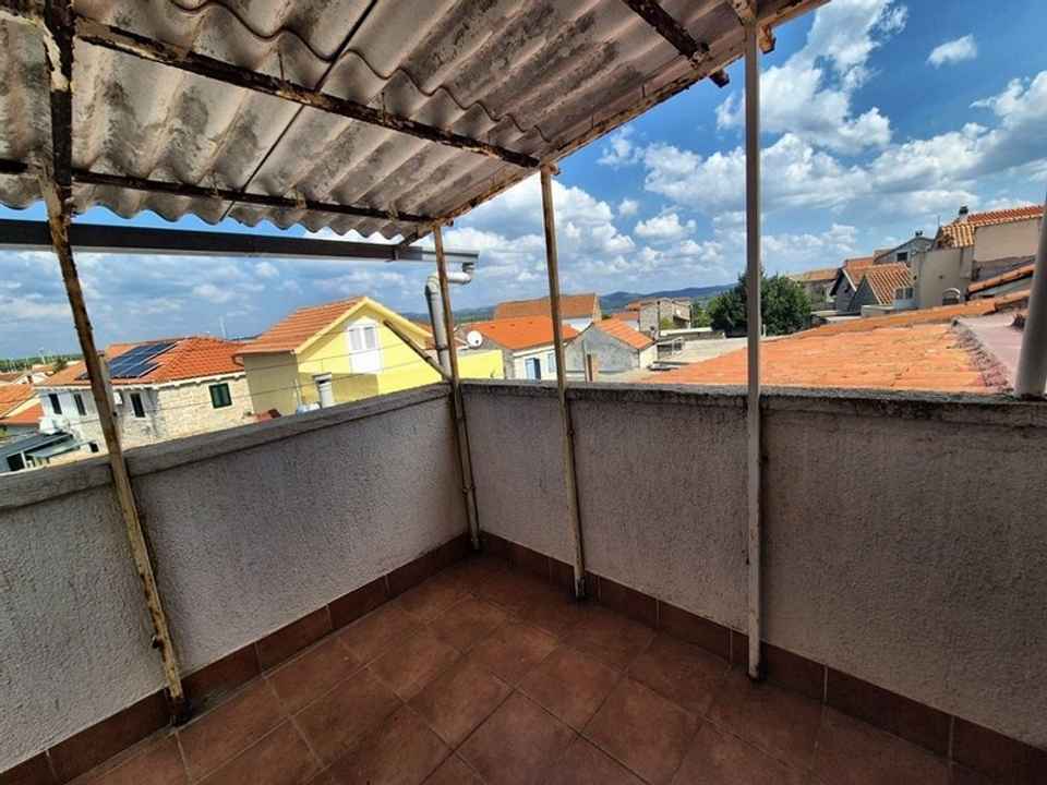 Stadthaus mit Terrasse - zur Renovierung