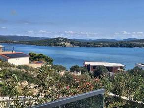 Thumbnail von Moderne Villa mit Swimmingpool und Meerblick