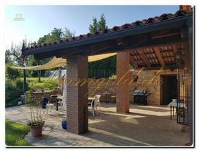 Thumbnail von Einzigartiges Landhaus auf eigenem Hügel mit Panoramablick