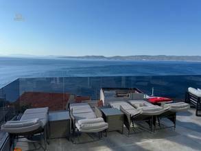 Thumbnail von Moderne Neubau-Villa mit traumhaftem Meerblick, Region Omis